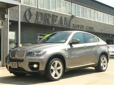 Xdrive50i, low mileage, all wheel drive, moon roof, bluetooth, keyless-go