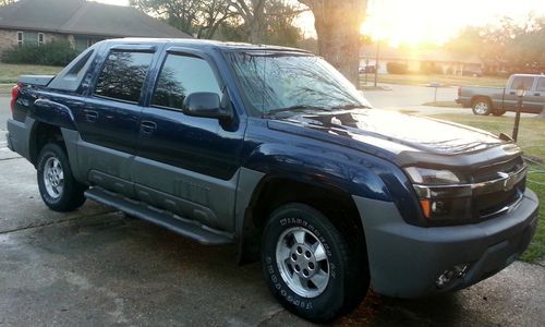 2002 chevrolet avalanche 1500 crew cab pickup 4-door 5.3l 4x4