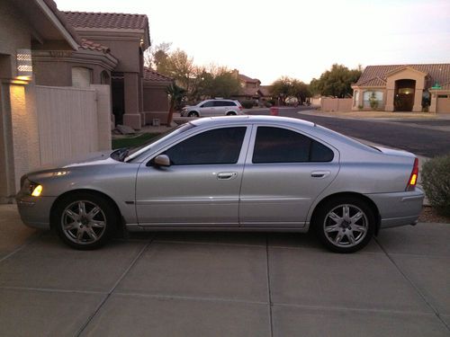 2006 volvo s60 ~ grey, 2.5t sport package 55k miles