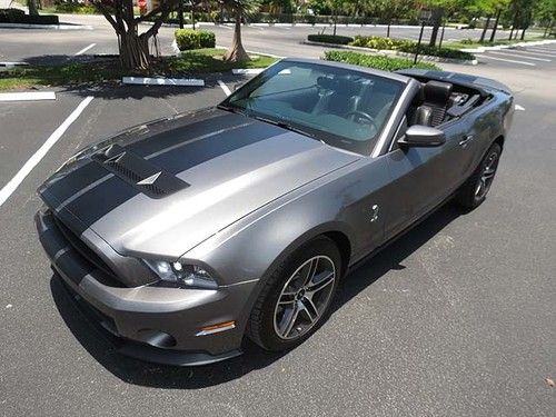 Extra nice 2010 shelby gt500 convertible - navigation and more, florida car