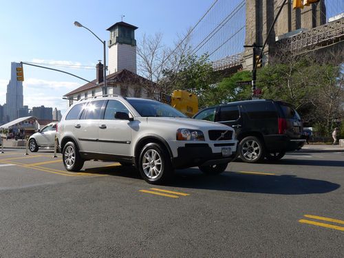 2006 volvo xc90 2.5 sport utility 4-door