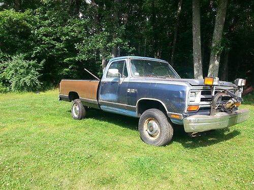 88 dodge 1/2 ton pickup