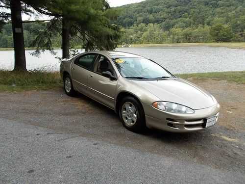 2002 dodge intrepid se sedan 4-door 2.7l