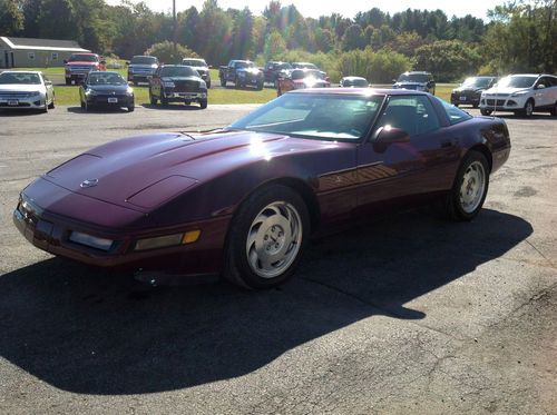 1993 chevrolet corvette zr-1 hatchback 2-door 5.7l