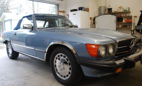 560 sl mercedes-benz 2 owner!rust free! a/c! original! r107 280sl 500sl 560sl