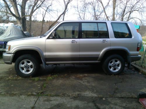 2002 isuzu trooper limited sport utility 4-door 3.5l